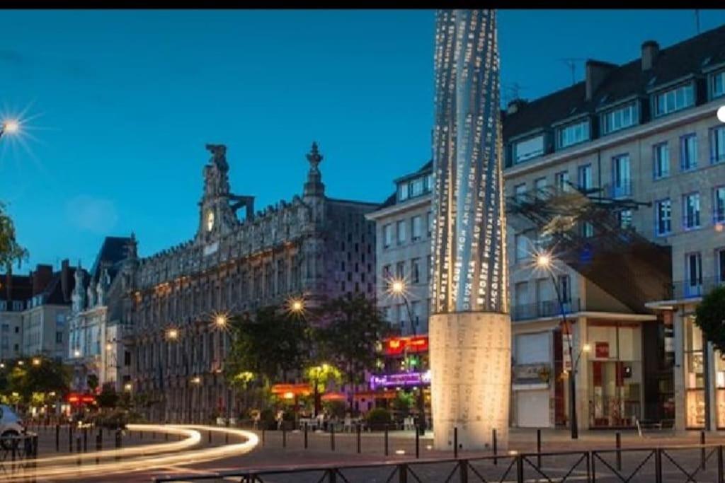 Ferienwohnung Fadil Valenciennes Exterior foto